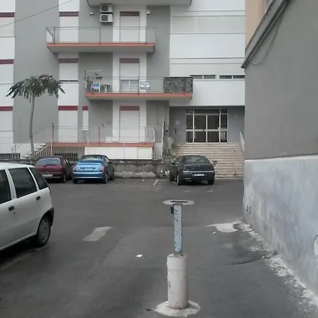 圣罗萨利亚旅馆 巴勒莫